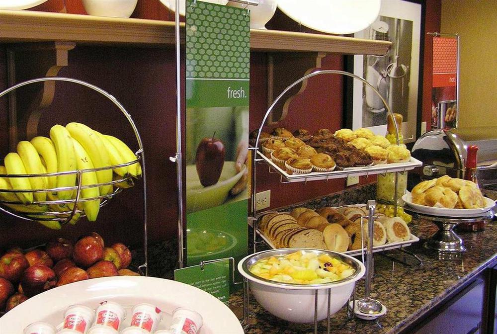 Hampton Inn Boston/Peabody Restaurant bilde